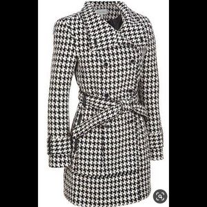 Houndstooth pea coat